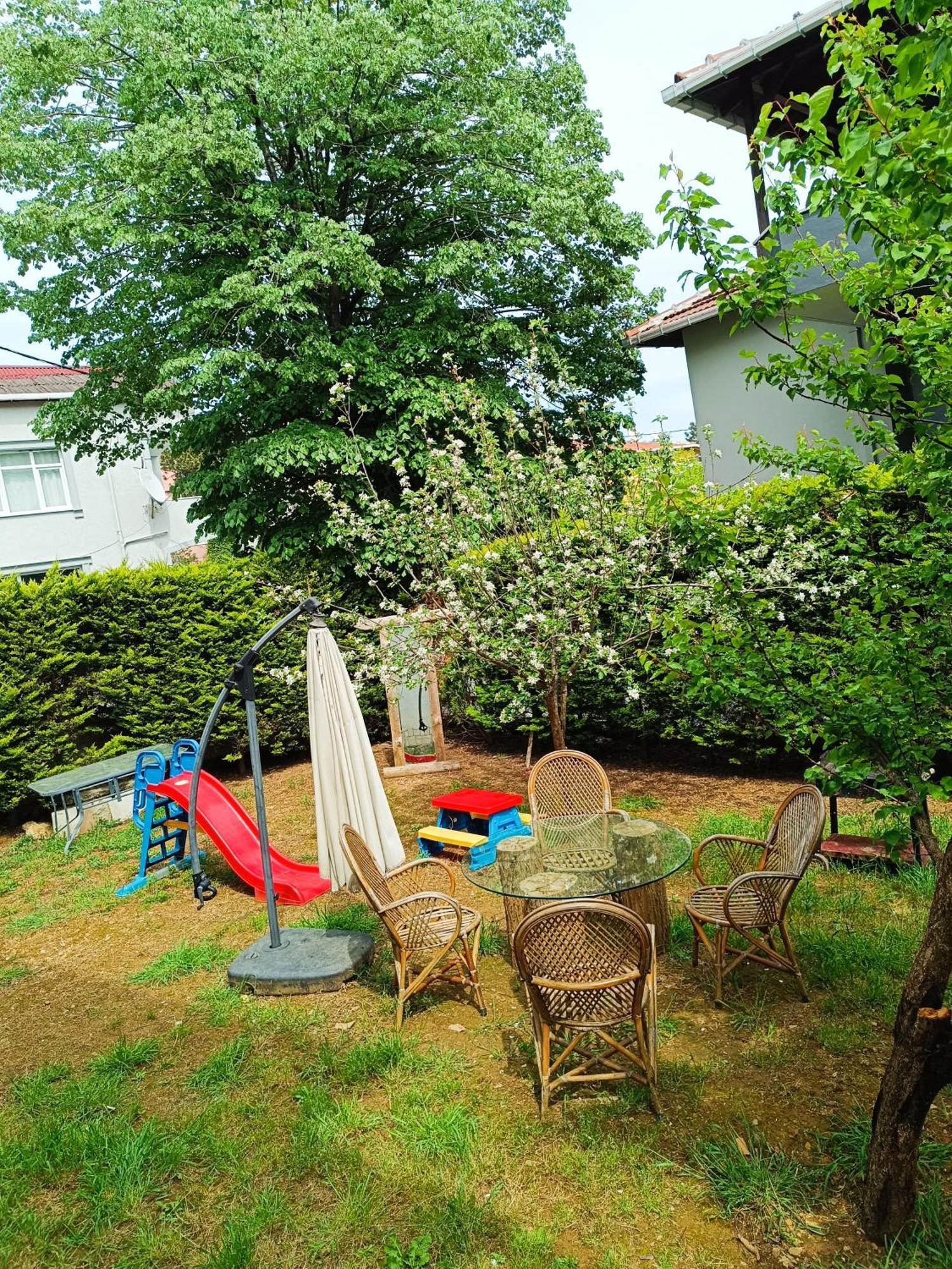 Garden House Apartment
